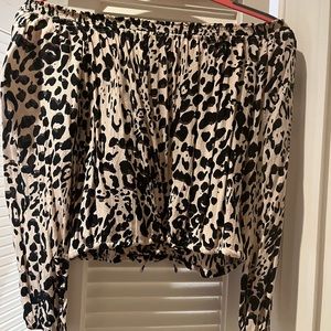 Augustis animal print top